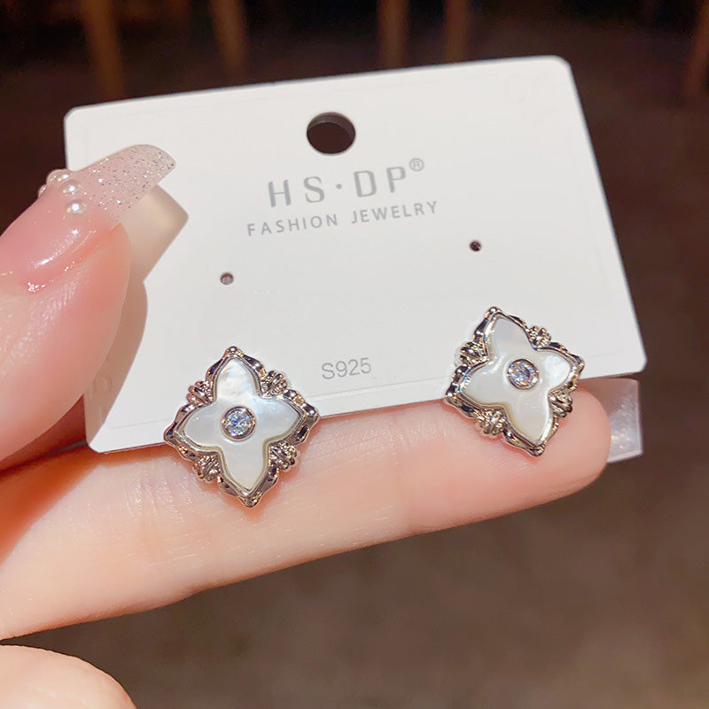 【小物】2色ピアスアクセサリーF8098