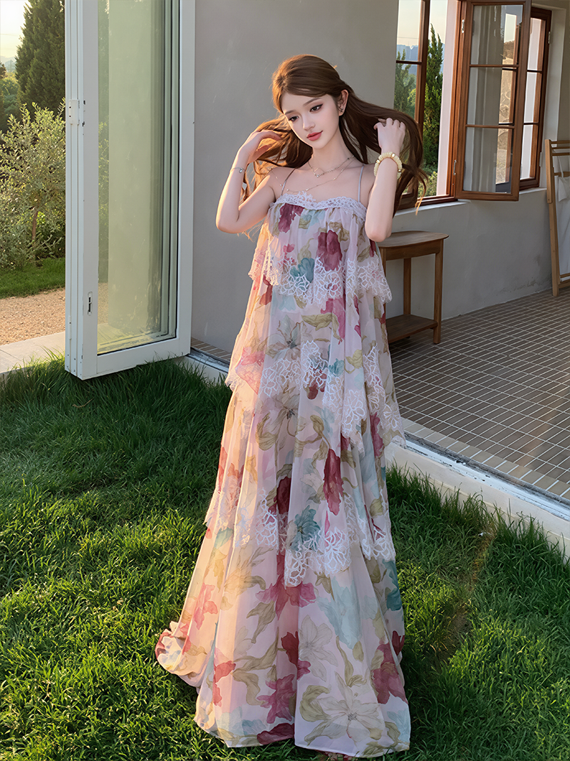 【dress】フラワー柄レースドッキングティアードキャミワンピース Q8628