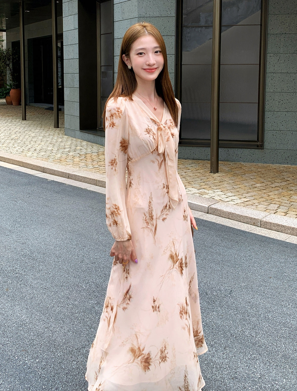 【dress】ボウタイフラワー柄ロングワンピース Q8919