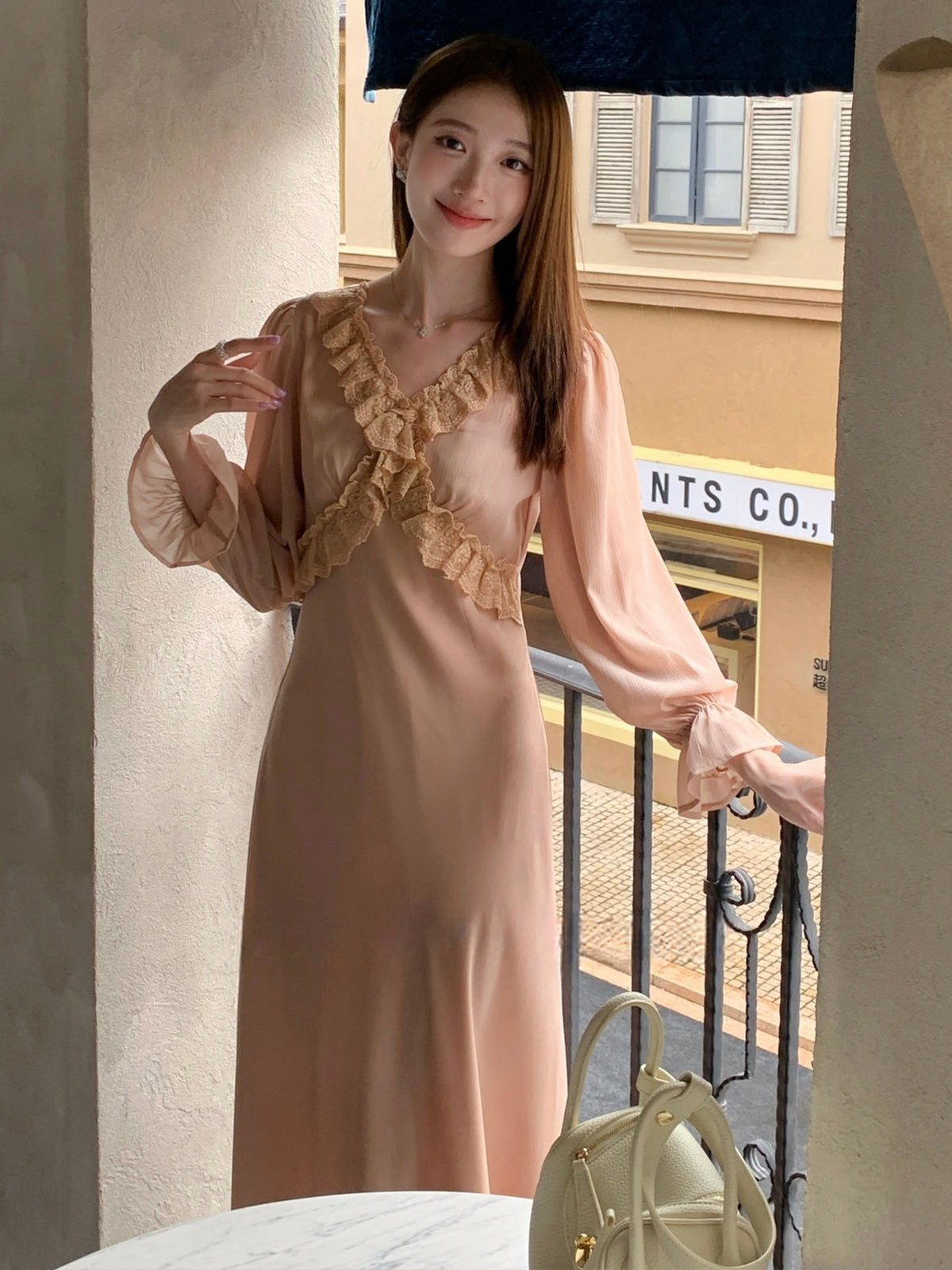 【dress】ギャザーフリルロングワンピース Q8933