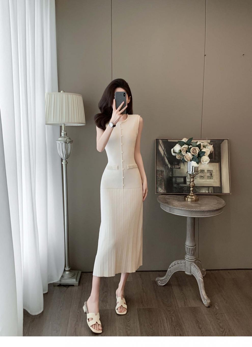 【dress】パールノースリーブニットワンピース　M24911