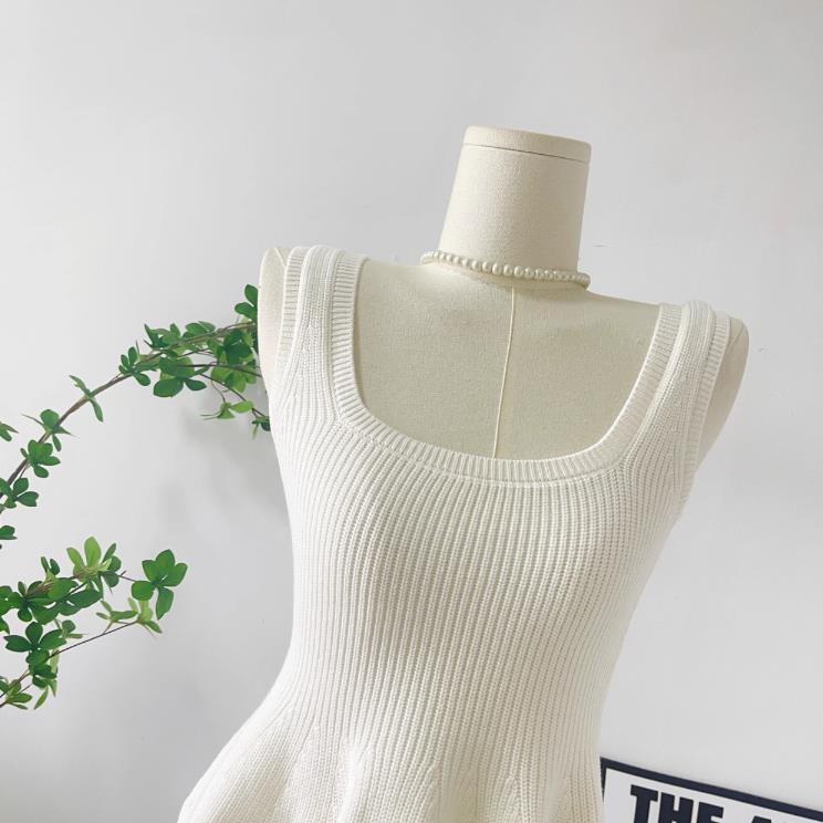 【tops】ペプラムタンクトップF7084