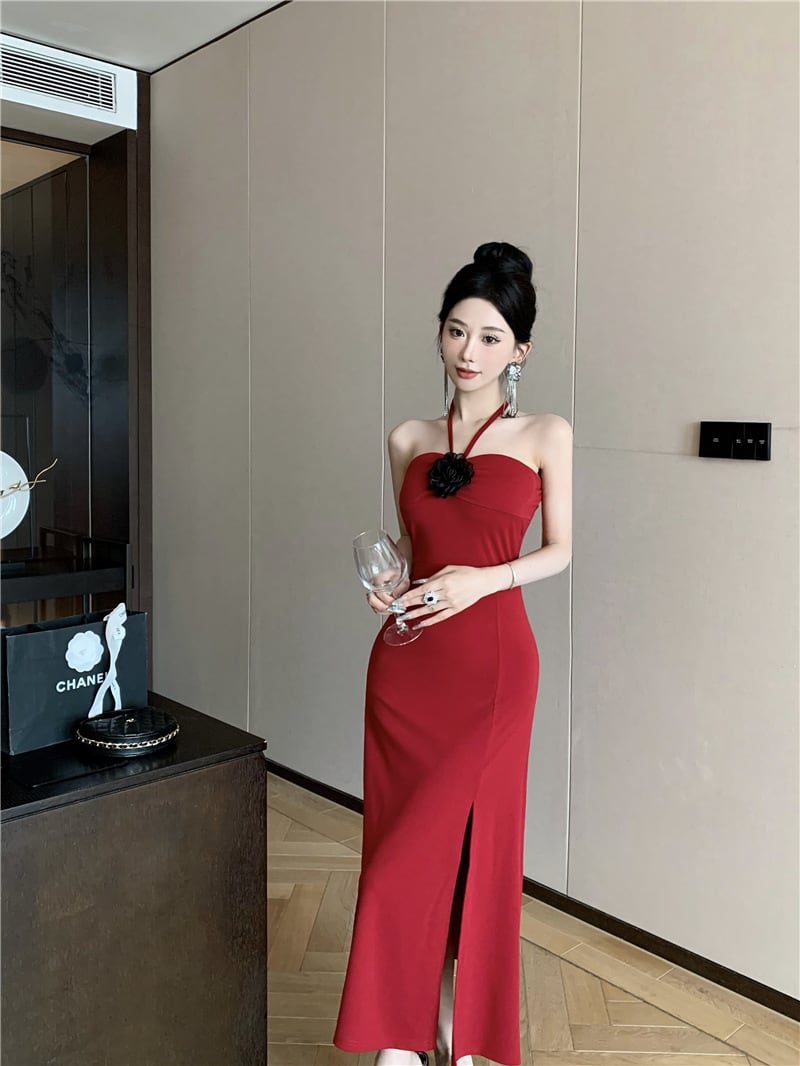 【dress】フラワー付きホルターネックワンピース Q8086