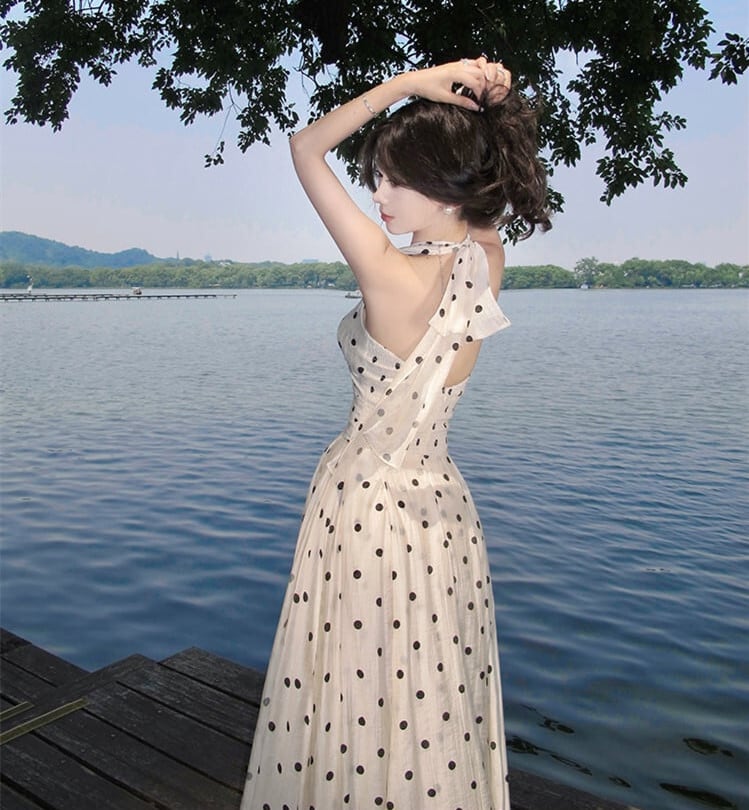 【dress】ホルターネックドット柄ワンピース　M32167