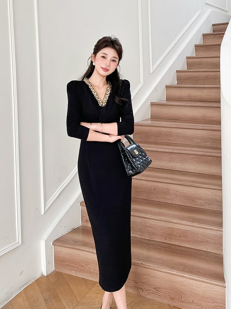 【dress】Vネックラインストーン付きロングワンピース Q7501