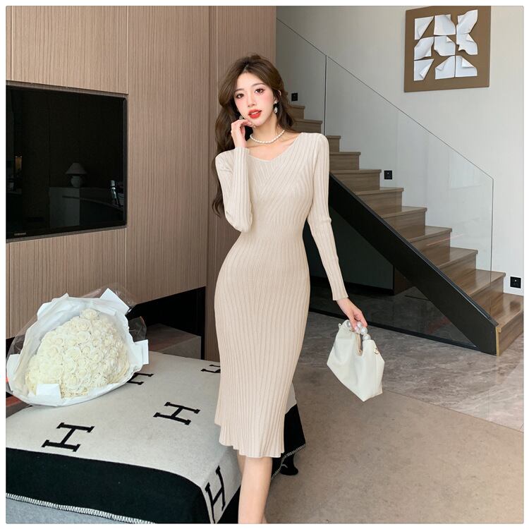 【dress】Vネックニットワンピース　M28208