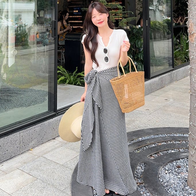 【set】VネックTシャツ×チェック柄スカートセット　M24274