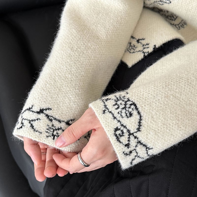 【outer】刺繡柄ニットコート Q7032