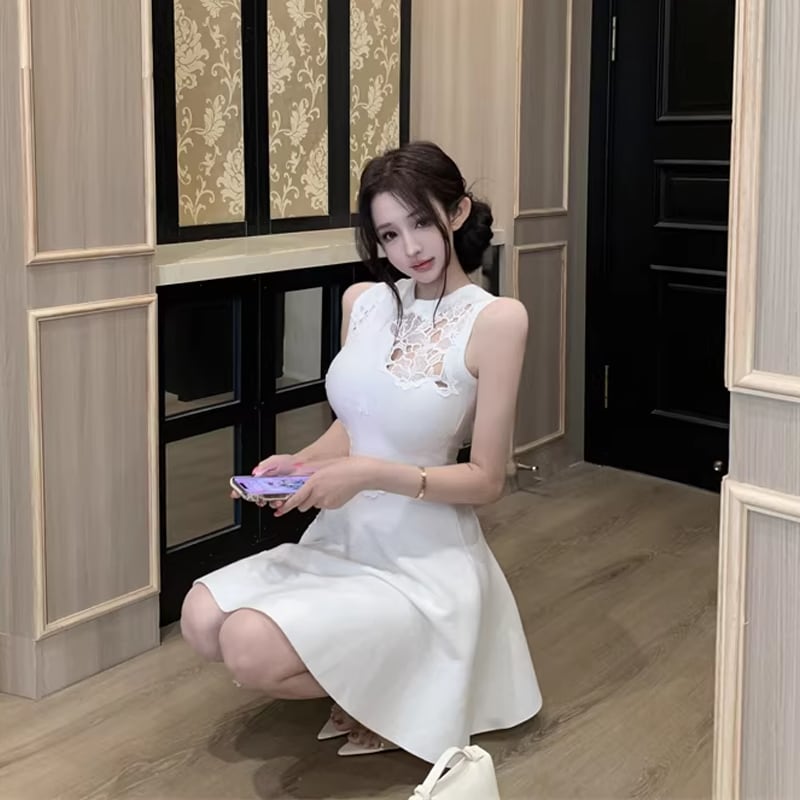 【dress】ノースリーブカットワークフレアワンピース Q7846