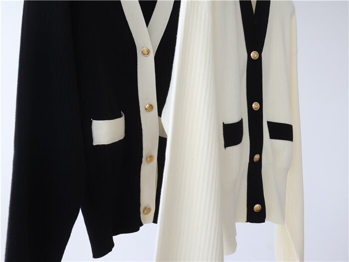 【outer】Vネックニットカーデ　M27234