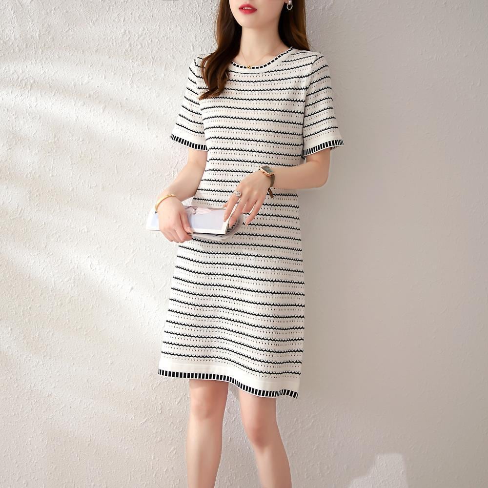 【dress】ストライプ柄ニットAラインワンピース G21126