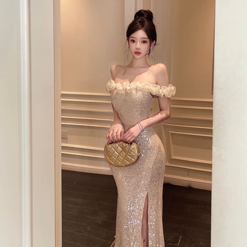 【dress】スパンコール付きオフショルダーロングワンピース Q8041
