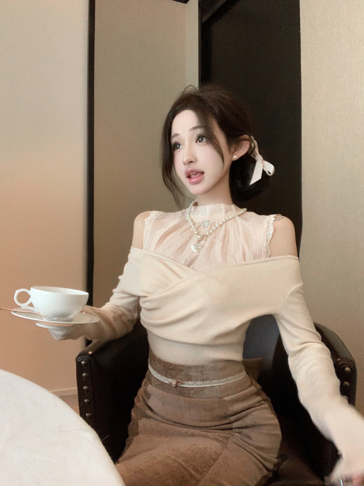 【set】オフショルダーレース切り替えトップス×リボン付きマーメイドスカートセット　M29554
