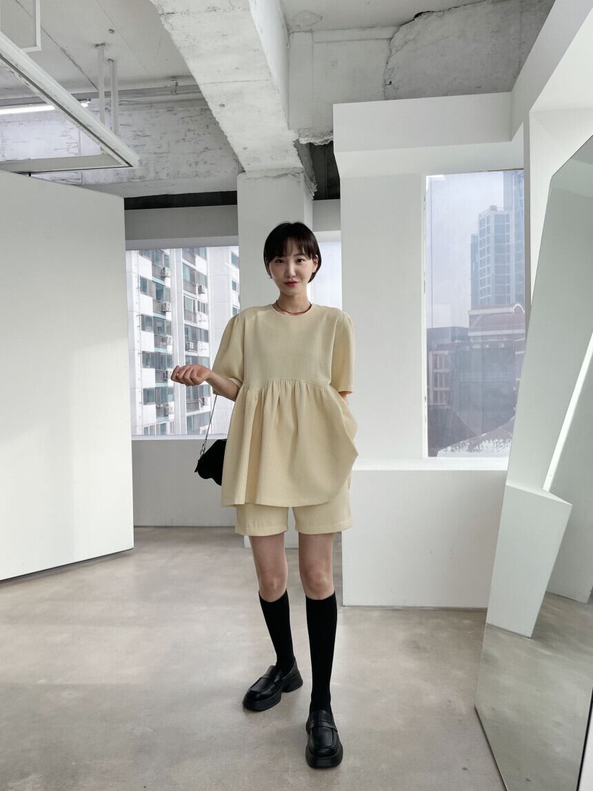 【set】ラウンドネックトップス+ショートパンツ２点セットG21509