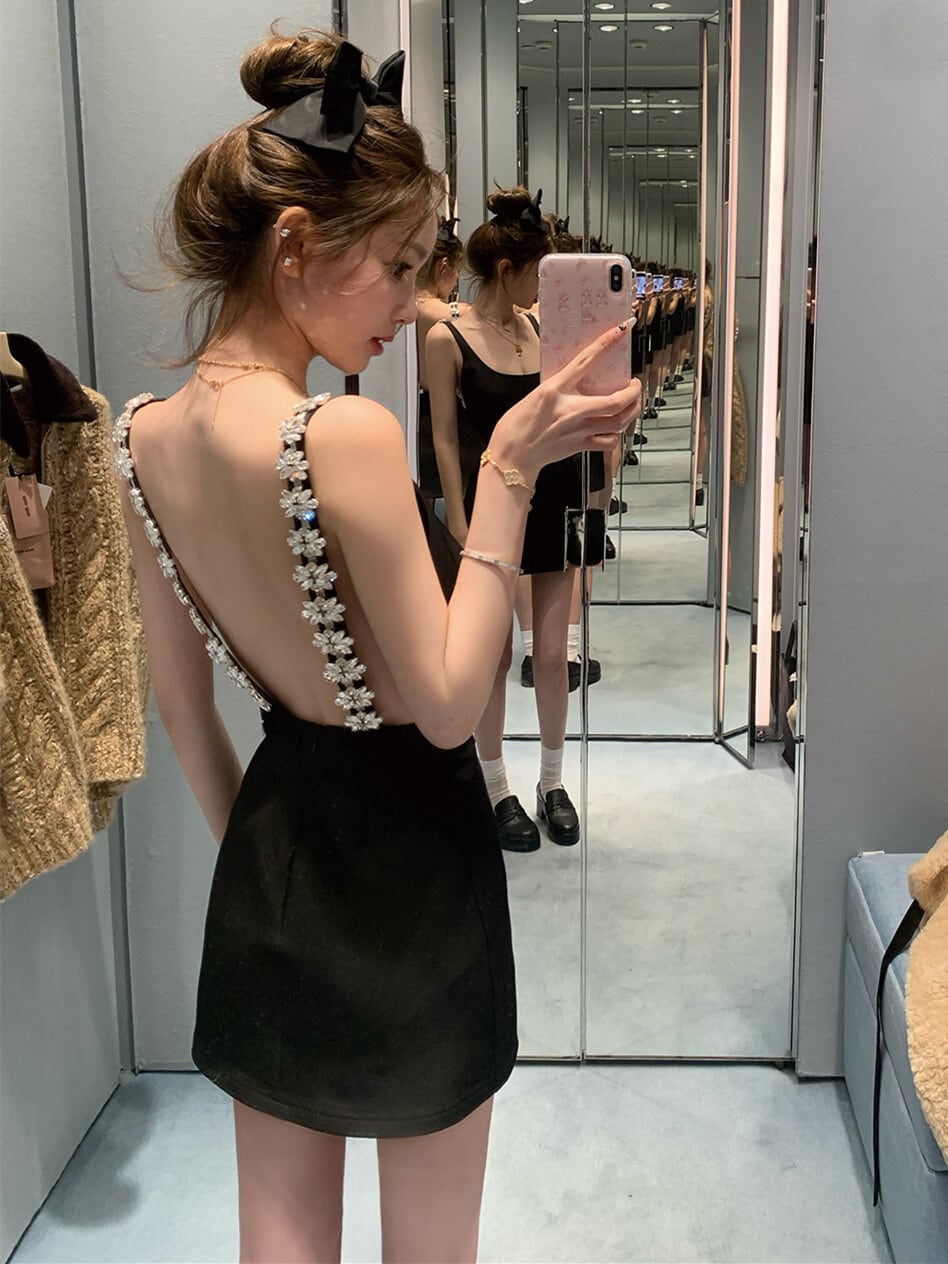 【dress】バックレスビジューミニワンピース　N3521
