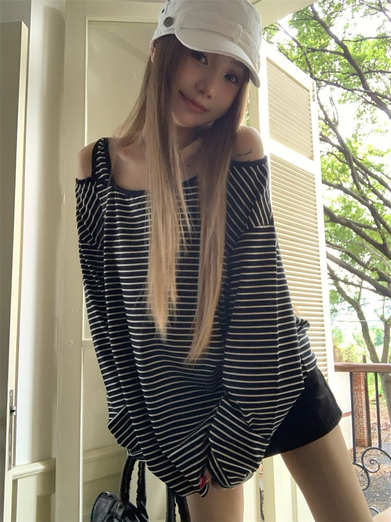 【tops】ボーダー柄長袖Tシャツ　M26180