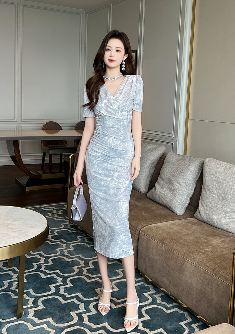 【dress】Vネックワンピース　M25127