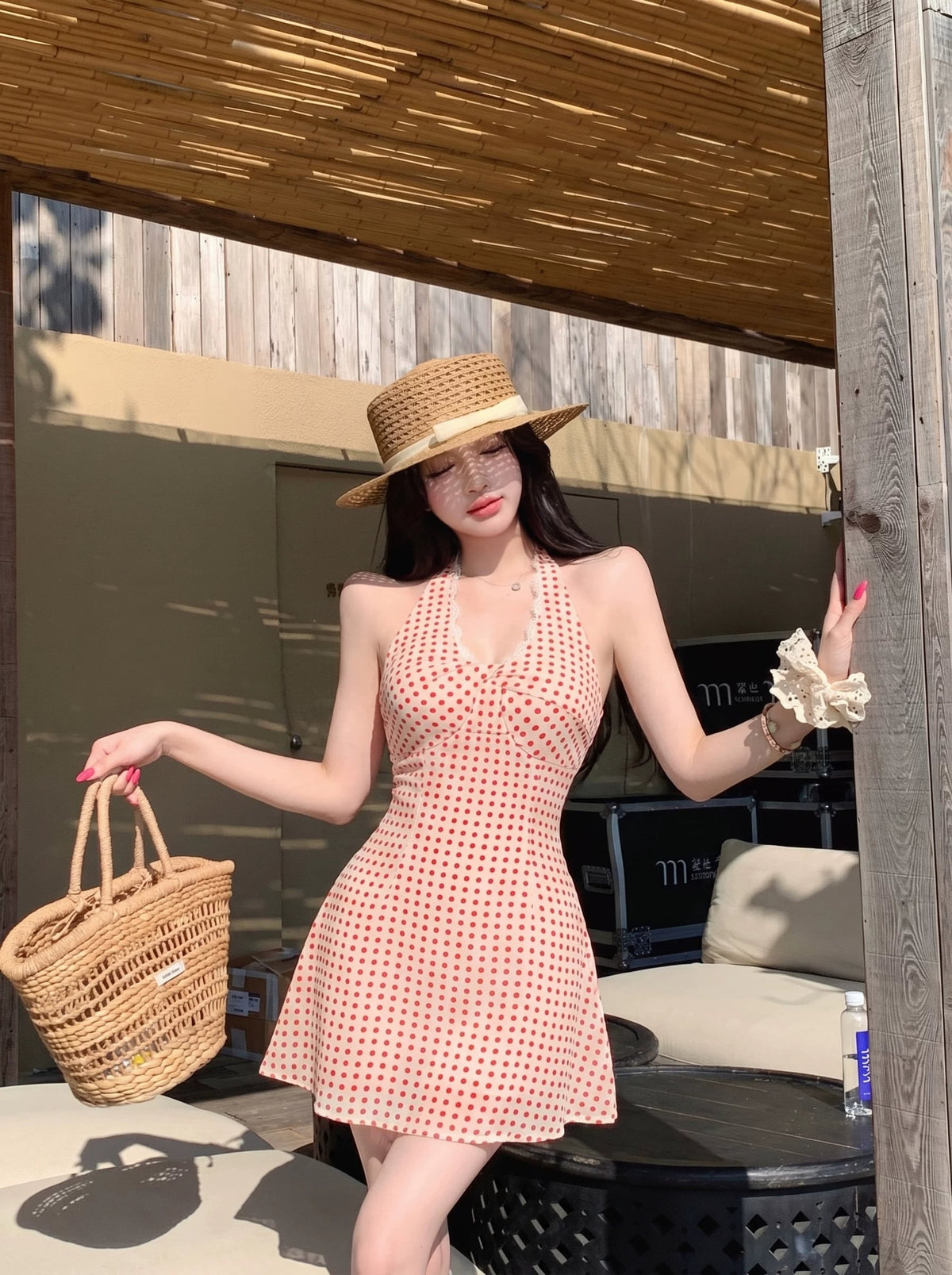 【dress】ドット柄ホルターネックミニワンピース Q8497