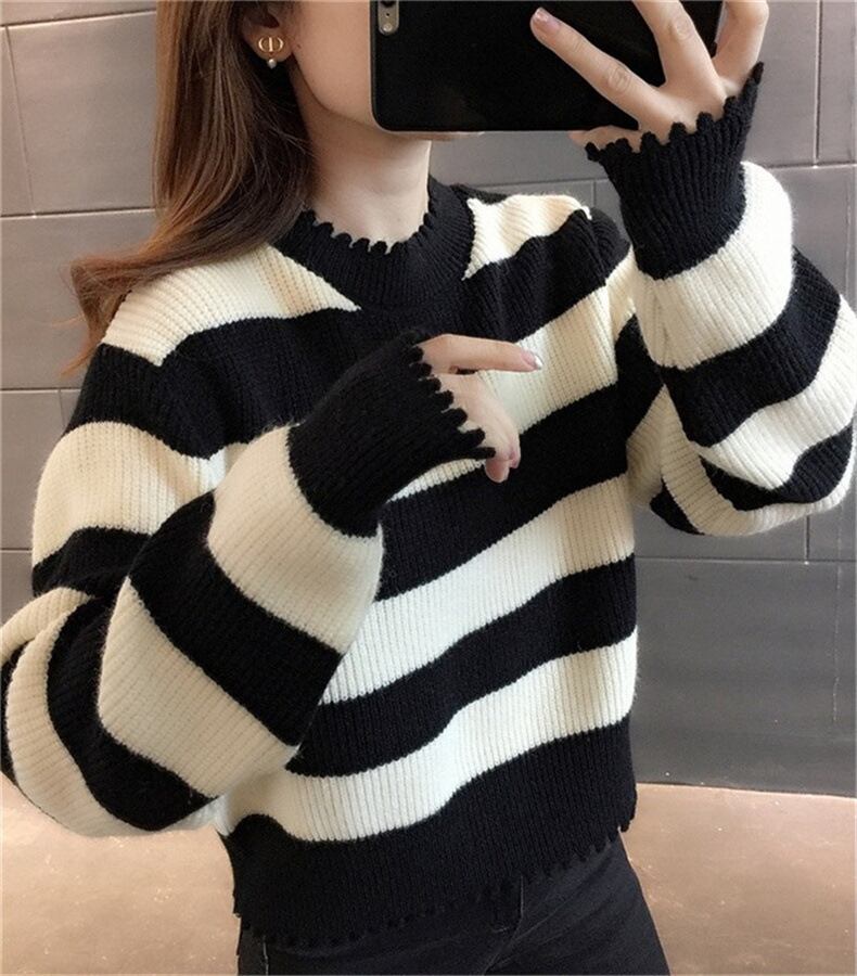 【tops】ボーダー柄ニットセーター　M27558