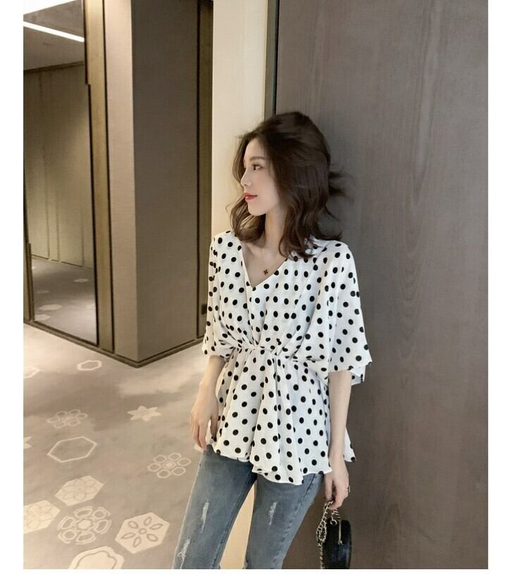 【tops】好感度満載！Vネック半袖シフォンドット柄ウェスト絞りファッションブラウスF0373