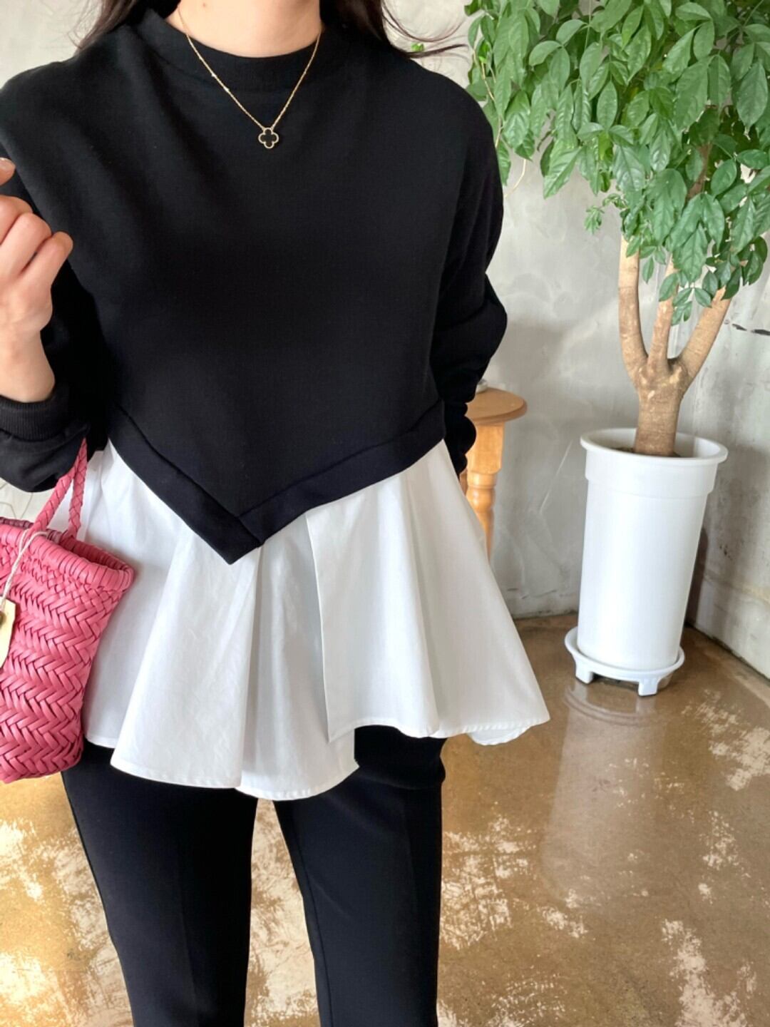 【tops】フリルドッキングパーカー　M18419