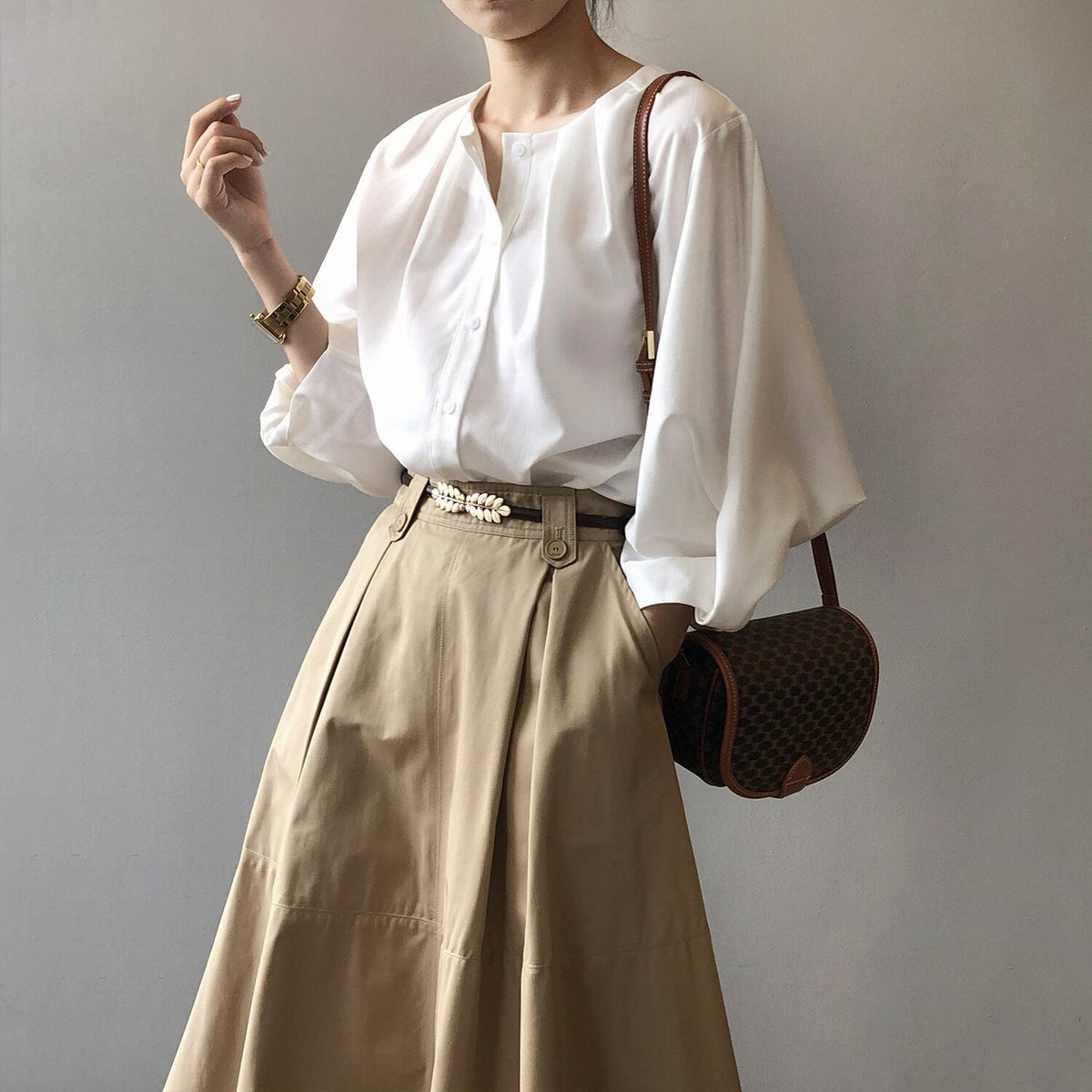 【tops】ランタンスリーブシャツブラウス　M29742