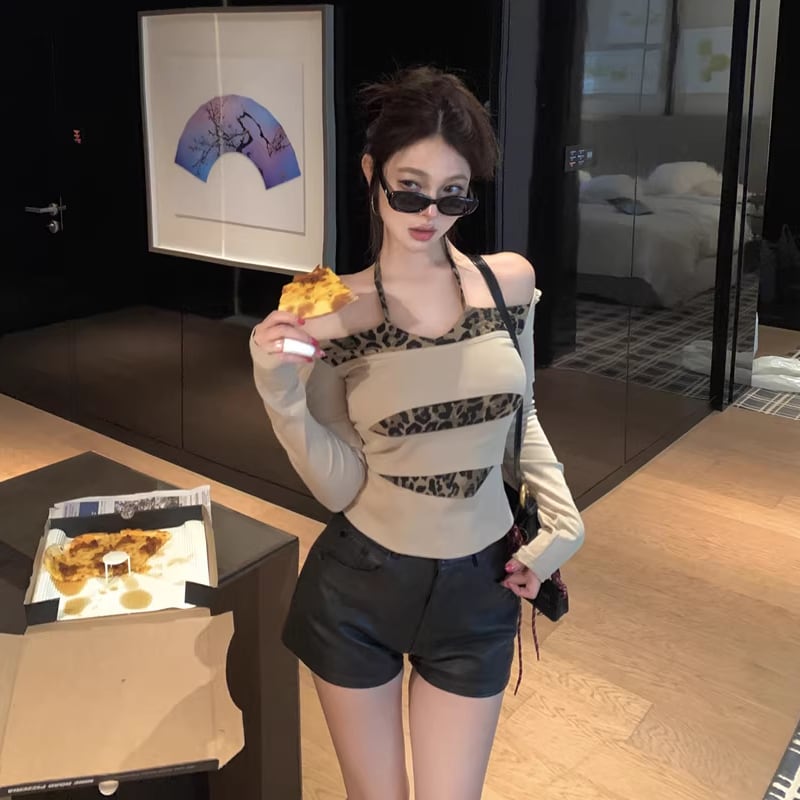 【tops】ヒョウ柄ドッキングトップス Q8142