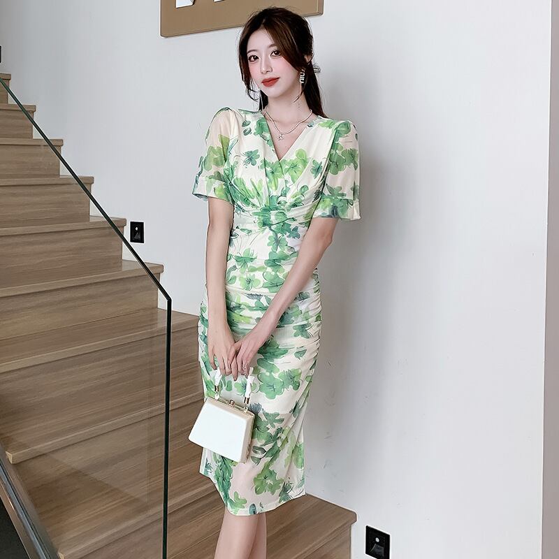 【dress】Vネック花柄ワンピース　M29597