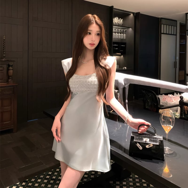 【dress】スパンコール付きキャミワンピース Q8379