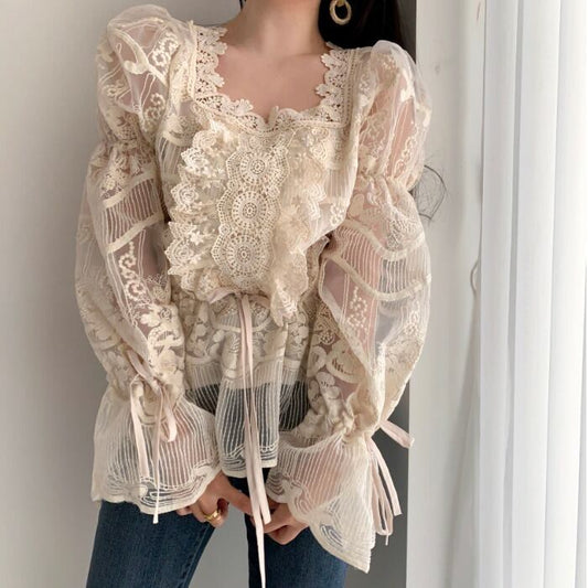 【tops】女性力を高める〜スクエアネックパフスリーブファッションレースブラウス