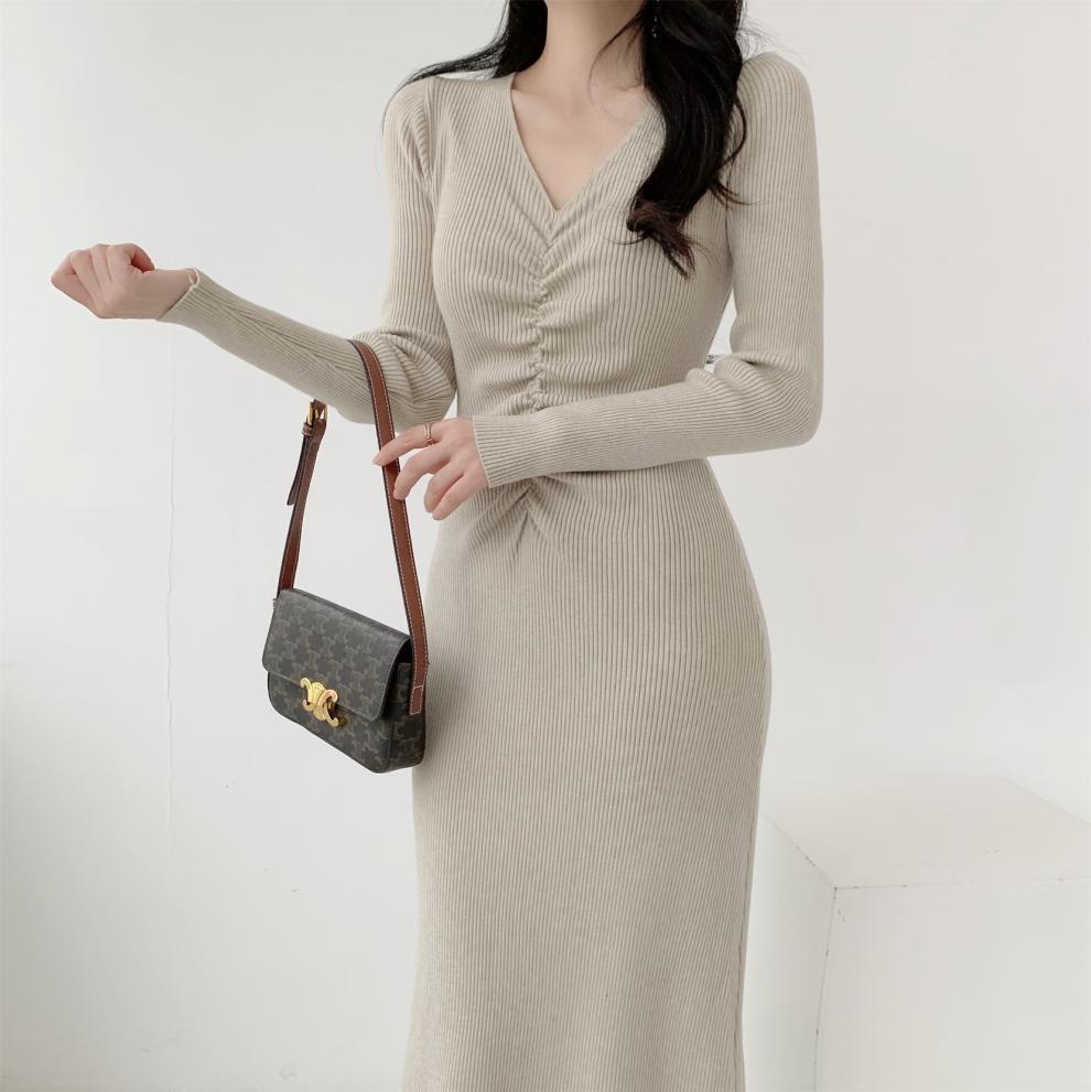【dress】Vネックニットワンピース　M28028