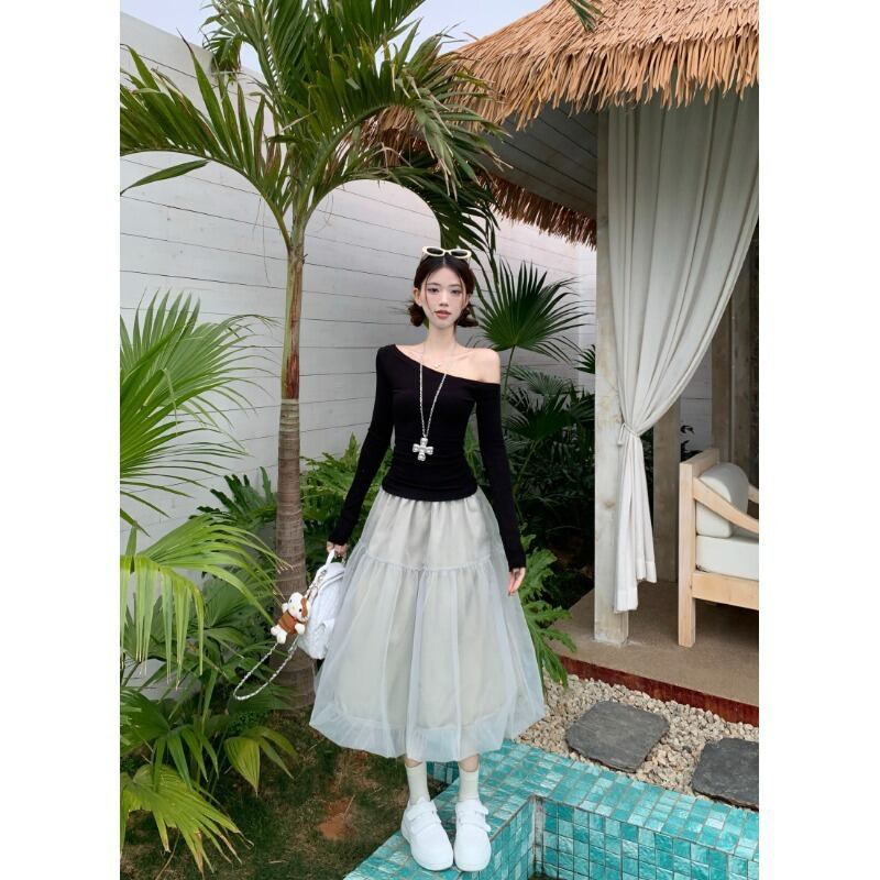 【set】オフショルダー長袖Tシャツ+スカートセット　M29862