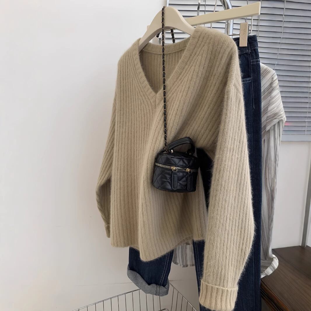 【tops】Vネックニットセーター　M29057