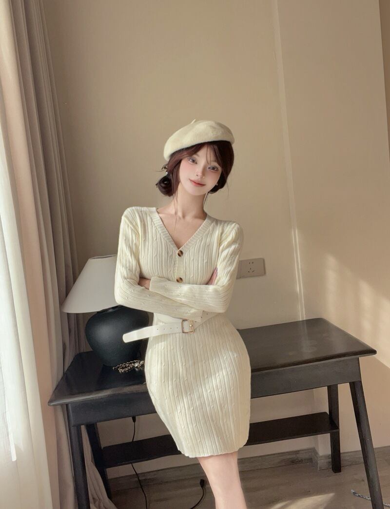 【dress】Vネックニットワンピース　M28378