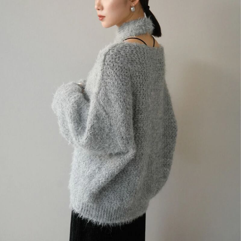 【tops】Vネックチョーカー付ニットセーター　M17997