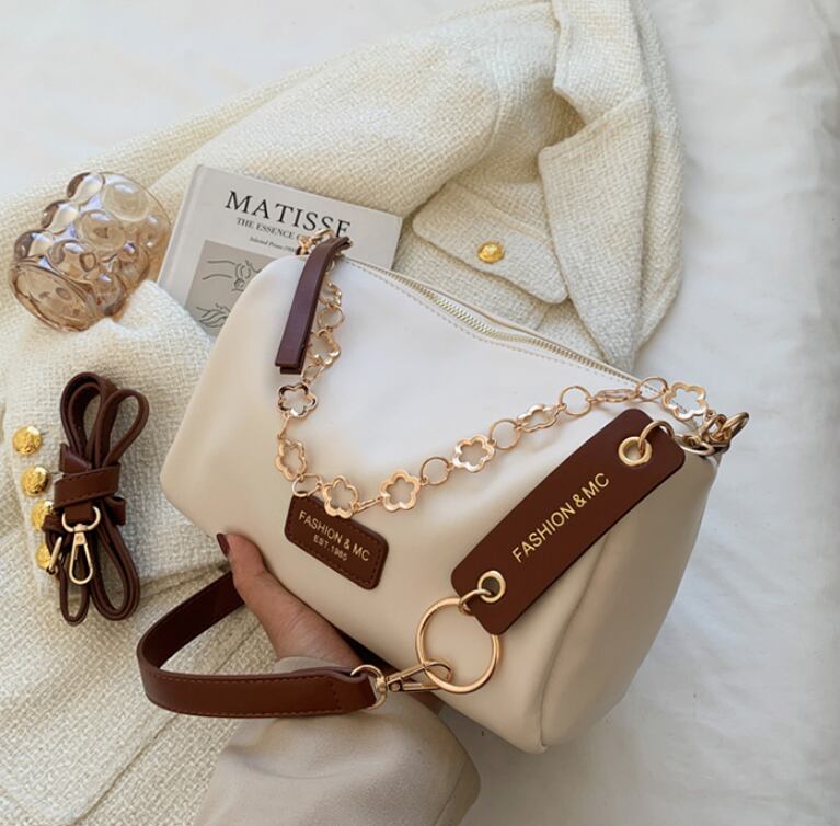 【小物】ファッション 高級感シンプル合わせやすい高品質オシャレ肩掛け斜め掛けG5360