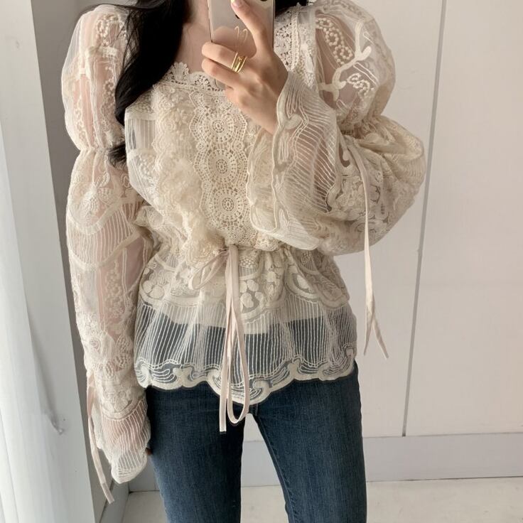 【tops】女性力を高める〜スクエアネックパフスリーブファッションレースブラウス