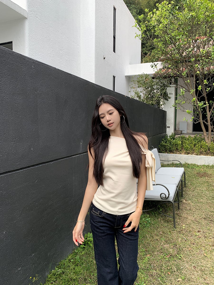 【tops】オフショルダーTシャツ　M29794