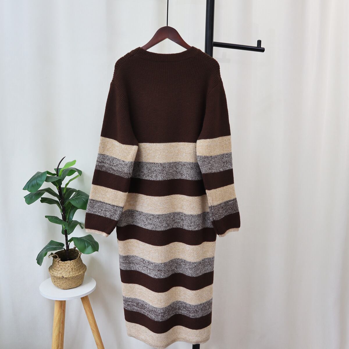 【dress】ボーダー柄ニットワンピース　M18589