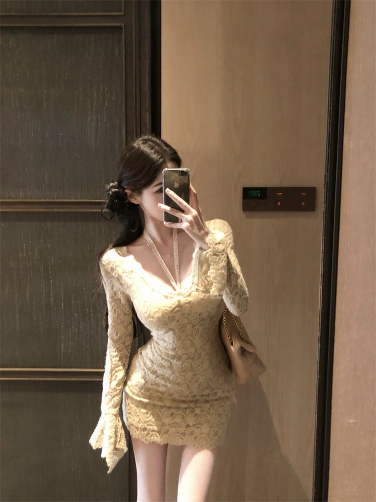 【dress】フレアスリーブレースワンピース　M29609