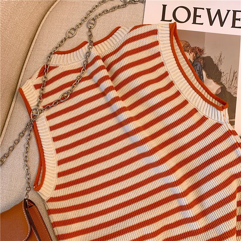 【tops】ボーダー柄ニットタンクトップF7178