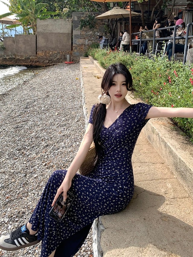 【dress】Vネック花柄ワンピース G21570