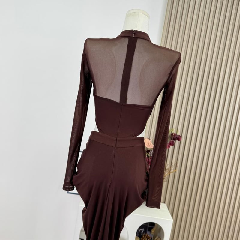 【dress】クロスネックチュールドッキングロングワンピース Q7951
