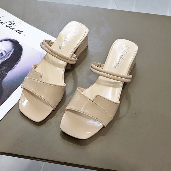 【shoes】2色履きやすい合わせやすい無地キレー目サンダルF0264