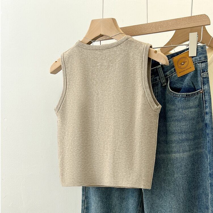 【tops】ラウンドネック動物柄ニットタンクトップF7303