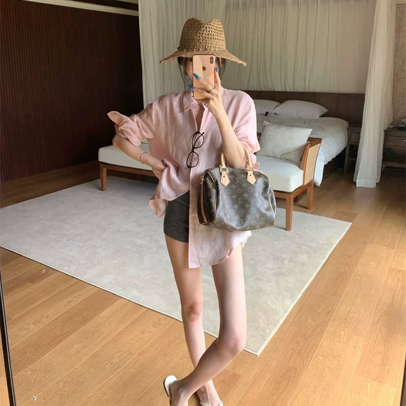 【tops】2色展開ロングシャツ Q8523