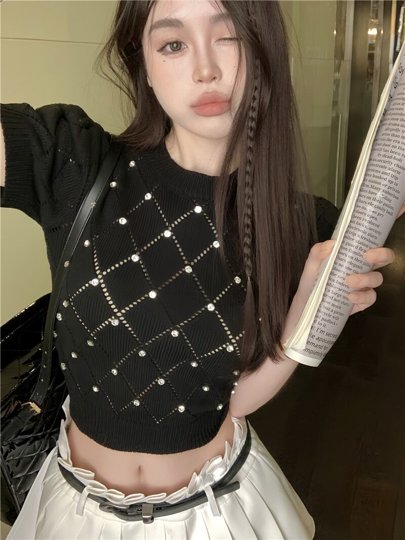 【tops】細身効果抜群♪夏新作3色ラウンドネック半袖ビーズ飾り体型カバー着回し薄手ニットF4718