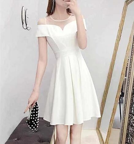 【dress】オシャレ度満点〜ラウンドネック半袖肩開き韓国ファッション披露宴二次会AラインワンピースF2112