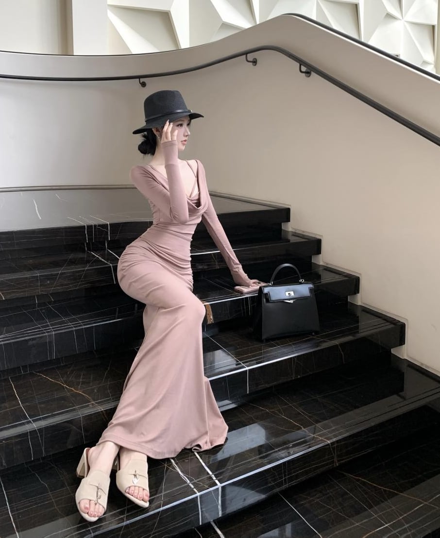 【dress】ストラップショルダーマーメイドワンピース Q7420