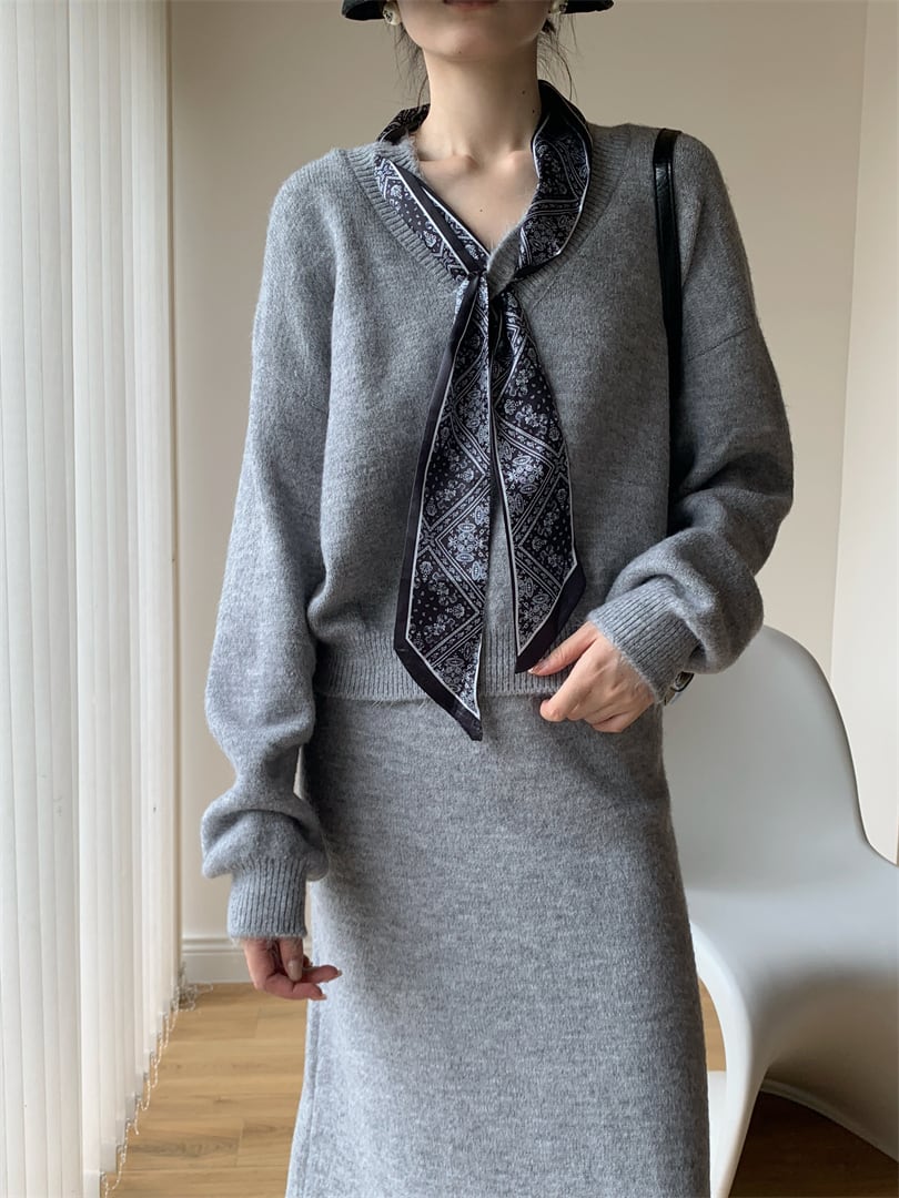 【set】スカーフ付きニットトップス×ロングスカートセット　N3452